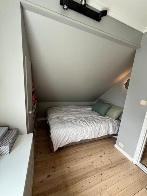 3 Bedroom Full House - Close To Ons & City Centrum Stavanger Bagian luar foto
